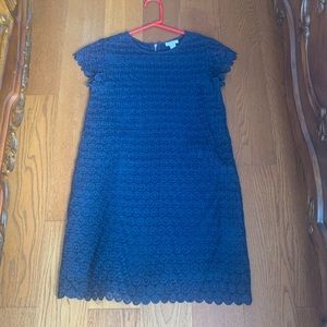 ❣️Navy lace dress w circular design detail
